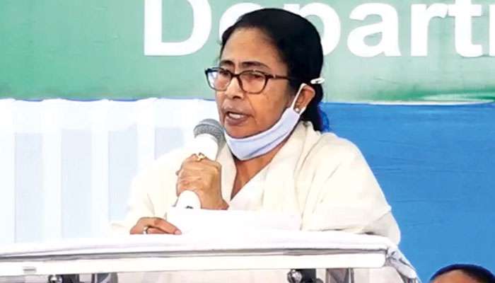 Mamata in Darjeeling: &#039;পাহাড়ের মানুষদের পছন্দ করি, এখানকার মেয়েকে বাড়ির বউ করে নিয়ে যাচ্ছি&#039;: মমতা