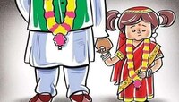 ক্লাস ফাইভের ছাত্রীর সঙ্গে 'ঘনিষ্ঠতা', বিয়েতে নাছোড় ছেলে!'চারহাত এক করলেন' শিক্ষিকা