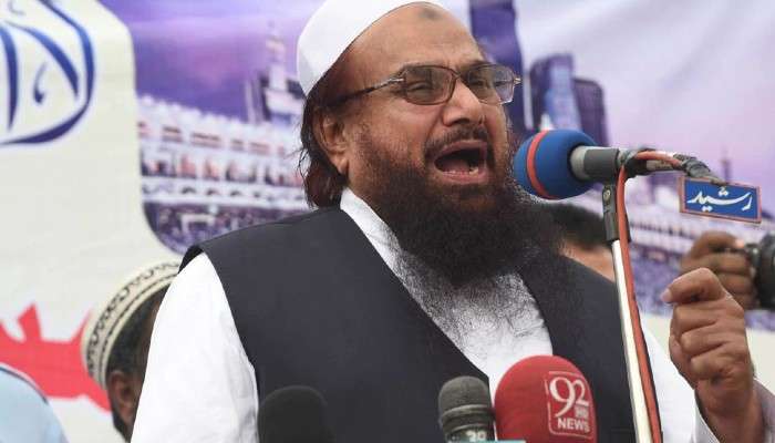 Pakistan: মুম্বই হামলার চক্রী Hafiz Saeed-কে ৩১ বছরের কারাদন্ডের নির্দেশ পাকিস্তান কোর্টের