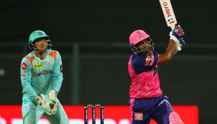 R Ashwin Retired Out: বেনজির আউট হয়ে আইপিএল ইতিহাস আর অশ্বিনের