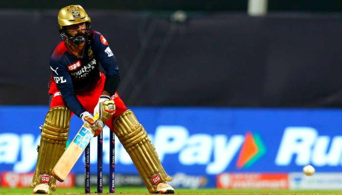 Dinesh Karthik: এক ওভারে ৪, ৪, ৪, ৬, ৬, ৪! আইপিএলে আগুনে ফর্মে কার্তিক