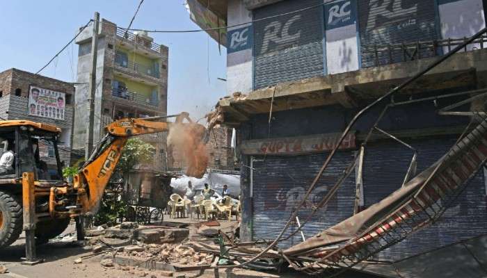   Jahangirpuri Violence:  জাহাঙ্গীরপুরীতে TMC-র প্রতিনিধিদল, শুক্রবার যাচ্ছেন মহিলা সাংসদরা