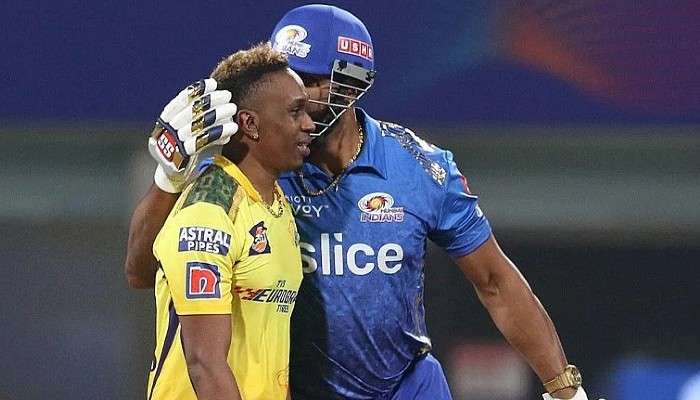 IPL 2022: বল ছুড়লেও Dwayne Bravo-কে চুমু খেলেন Kieron Pollard, ভিডিও ভাইরাল 