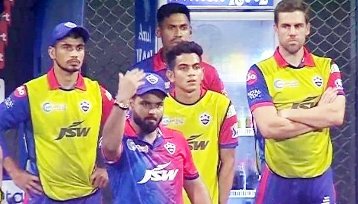 Rishabh Pant Controversy, IPL 2022: নো-বল বিতর্কে বড় শাস্তি! Rishabh Pant-এর ১০০ শতাংশ ম্যাচ ফি জরিমানা, এক ম্যাচ নির্বাসিত Praveen Amre