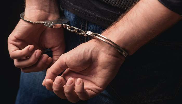 Maoist Arrest: 'ফাঁসানো হয়েছে', আদালতের পথে দাবি মাওবাদী যোগে গ্রেফতার ২ যুবকের
