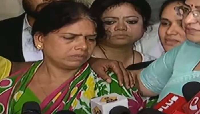Cossipore BJP Leader 'Murder': 'ছেলে বিজেপি করত, খুন করে দিয়েছে', দাবি অর্জুন চৌরাসিয়ার মায়ের
