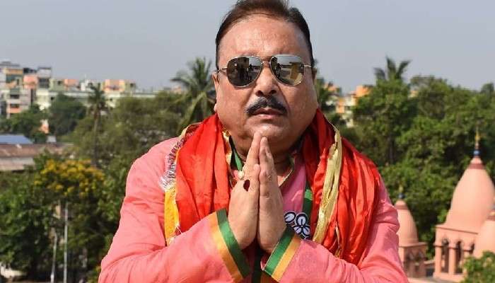  Madan Mitra: ১৫০ বছর আগে 13 pro max-ল্যাপটপ থাকলে কেউ নোবেল পেতেন না, সব রবীন্দ্রনাথ পেতেন: মদন