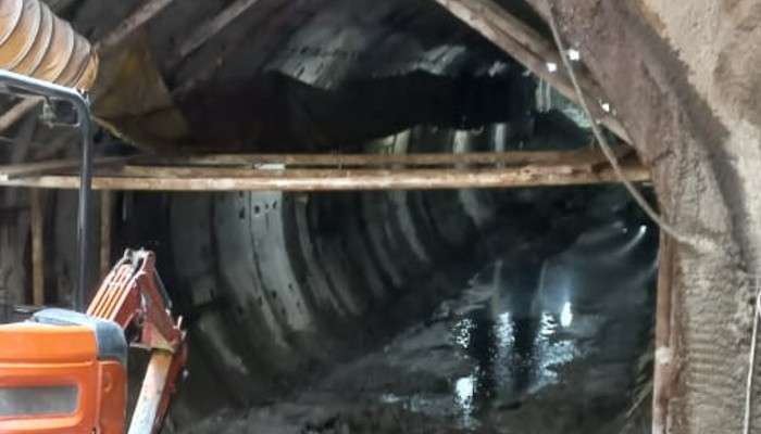 East West Metro: বউবাজারে সুড়ঙ্গ বিভ্রাটের জের, পিছিয়ে গেল প্রকল্পের টাইমলাইন East West Metro: বউবাজারে সুড়ঙ্গ বিভ্রাটের জের, পিছিয়ে গেল প্রকল্পের টাইমলাইন