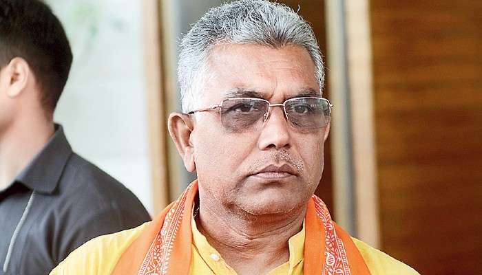 'সারা দেশের জানা উচিত বাংলায় কী চলছে', শাহী-হুঁশিয়ারি নিয়ে মন্তব্য দিলীপের 'সারা দেশের জানা উচিত বাংলায় কী চলছে', শাহী-হুঁশিয়ারি নিয়ে মন্তব্য দিলীপের