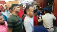 হাতে AC কোচের টিকিট, স্টেশনে এসে যাত্রীরা দেখলেন সেই কোচটিই উধাও!
