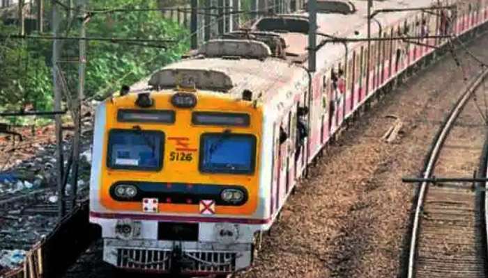 Train Cancel: চলবে তৃতীয় লাইনের কাজ, আপ-ডাউনে এক্সপ্রেস-সহ বহু ট্রেন বাতিল দক্ষিণ-পূর্ব রেলের