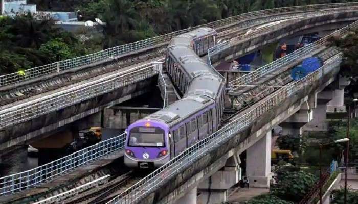 Kalbaishakhi In Kolkata: ঝড়ে ভাঙল গাছ, কলকাতায় ব্যাহত মেট্রো পরিষেবা; মাঝ রাস্তায় দাঁড়িয়ে পড়ল রাজধানী এক্সপ্রেস