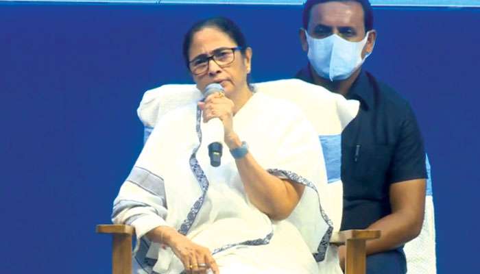 Mamata In Purulia: &quot;BLRO অফিসের কাজ হয় সামনের ২ দোকান থেকে!&quot; প্রশাসনিক বৈঠকে তোপ মমতার