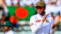 বাংলাদেশের টেস্ট অধিনায়ক হিসাবে প্রত্যাবর্তন শাকিবের