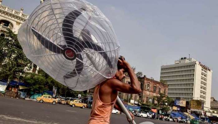 Weather Today: উত্তরে বর্ষা এলেও গরমে কাবু দক্ষিণ, আর্দ্রতা বাড়াবে অস্বস্তি