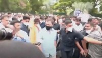 ন্যাশনাল হেরাল্ড মামলায় সমন, ED দফতরে রাহুল, ধুন্ধুমার দিল্লির পাওয়ার করিডর