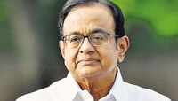 P Chidambaram:  দিল্লিতে 'পুলিসি নিগ্রহ'! বাঁদিকের পাঁজরে চিড় চিদম্বরমের