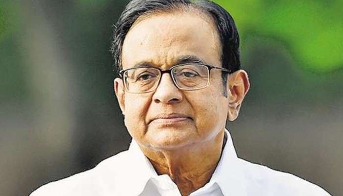  P Chidambaram:  দিল্লিতে &#039;পুলিসি নিগ্রহ&#039;! বাঁদিকের পাঁজরে চিড় চিদম্বরমের