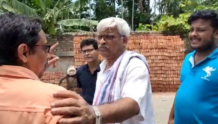Sujan Chakraborty: পঞ্চায়েত ভোটের আগে জনসংযোগে জোর সুজনের, 'সর্বনাশ হয়ে যাচ্ছে', বাম নেতার সতর্কবাণী