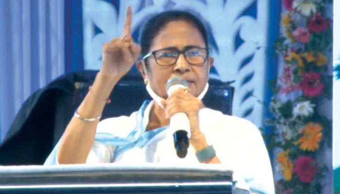 Mamata In Bardhaman: &#039;কিসান মান্ডিতে ধান বিক্রি করতে গিয়ে কেউ হয়রানি করলে FIR করুন&#039;, কৃষকদের নির্দেশ মমতার