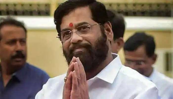 Eknath Shinde: বড় ধাক্কা উদ্ধবের, রাতারাতি দলনেতার পদ ফিরে পেলেন শিন্ডে! আদালতের পথে ঠাকরে শিবির