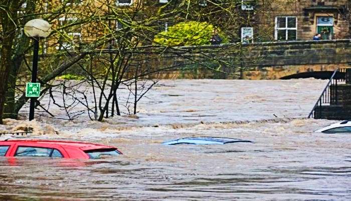 Sydney: ভয়ংকর বন্যায় ভেসে‌ যাচ্ছে সিডনি, ঘরহীন আধ লাখ!