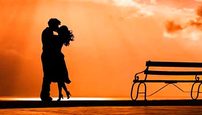 International Kissing Day: অনুভূতি প্রকাশের ক্ষেত্রে অশেষ শক্তিশালী এই জিনিসটি কী জানেন?  