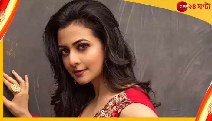 Koel Mallick: সৌমিত্র চট্টোপাধ্যায়ের আশীর্বাদ নিয়ে প্রথম শট কোয়েলের