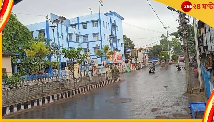 Durga Puja Weather: অষ্টমীর সকালে অঞ্জলি &#039;মাটি করতে&#039; অসুর বৃষ্টি!