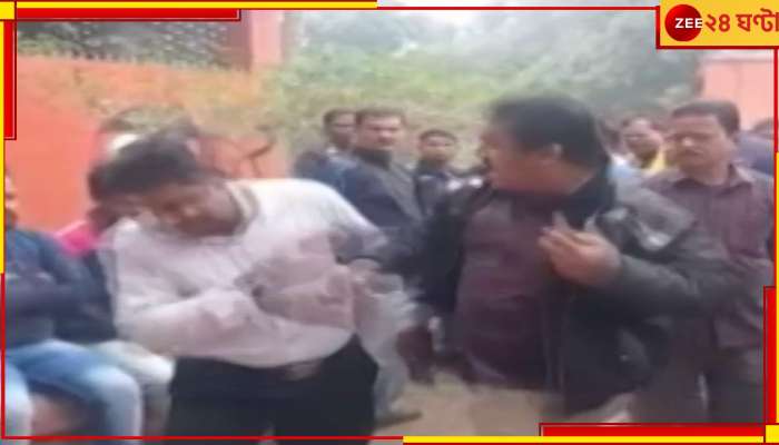 দিদির সুরক্ষাকবচে অভিযোগ জানাতে এসে জুটল চড়, খাদ্যমন্ত্রীর সামনেই আক্রান্ত ব্যক্তি! দিদির সুরক্ষাকবচে অভিযোগ জানাতে এসে জুটল চড়, খাদ্যমন্ত্রীর সামনেই আক্রান্ত ব্যক্তি!
