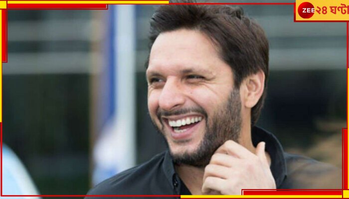 Shahid Afridi: ভারতের পতাকায় সই করে মন জিতলেন &#039;বুম বুম আফ্রিদি&#039;, কিন্তু কীভাবে? দেখুন ভাইরাল ভিডিয়ো 