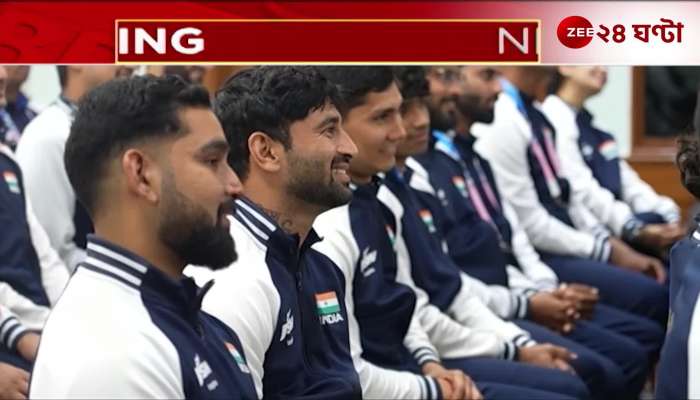 Modi interacts with Paralympians in Delhi