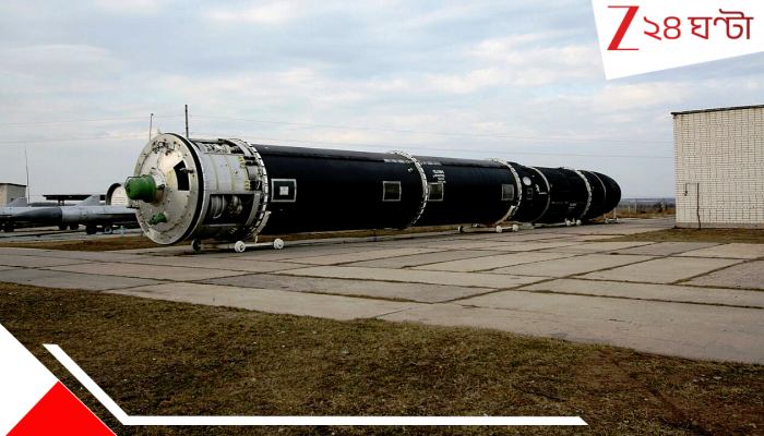 10 Most Powerful Missiles in 2025: ২০৮০০০ কিলো ​​ওজন, লম্বায় ১১৫ ফুট! বিশ্বের ১০ ভয়ংকর বিধ্বংসী ক্ষেপণাস্ত্রগুলি কী?