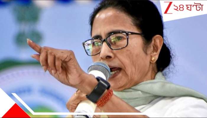 'লজ্জা করে না! অমিত শাহের দালালি করছ চেয়ারে বসে', কমিশনের সঙ্গে সংঘাতে মমতা..