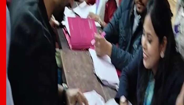  Dev appears on SIR summons; hearing room turns into a fan club 