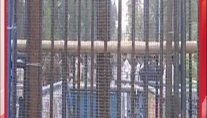  ‘Iron Gates’ Outside Health Bhavan, Restrictions on Joining the March