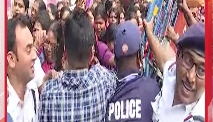 Chaos on SN Banerjee Road as Barricades Deployed to Stop ASHA Workers