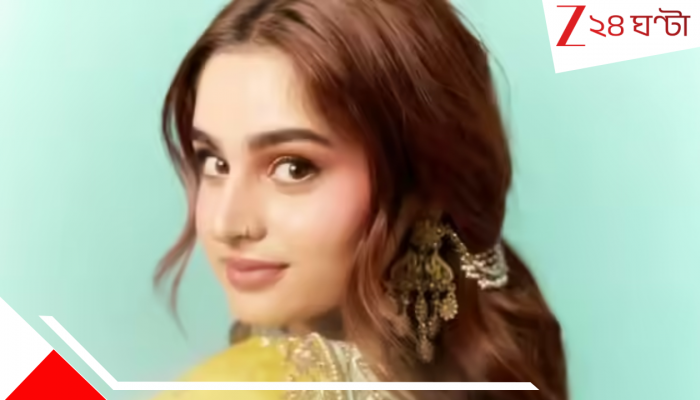 Tv Actress Ayesha Khan: রোজ ধর্ষণের হুমকি, শ্যুটিং সেটেও আয়েশা খানের পিছু নেয় অনলাইন স্টকার… Tv Actress Ayesha Khan: রোজ ধর্ষণের হুমকি, শ্যুটিং সেটেও আয়েশা খানের পিছু নেয় অনলাইন স্টকার…