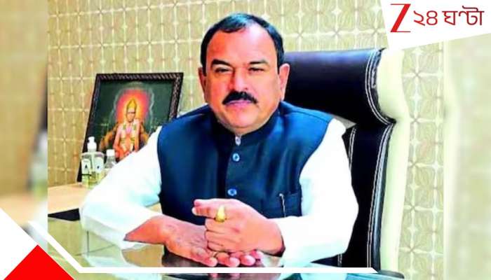 Fraud Astrologer: ফার্মহাউস কেচ্ছা: ৫৮ মহিলার সঙ্গে রমণসঙ্গ নামকরা জ্যোতিষীর, ধরা পড়ল গোপন ক্যামেরায়